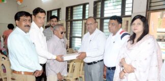 *जिला रैड क्रॉस सोसाइटी *फरीदाबाद द्वारा दिव्यांगजन व वरिष्ठ नागरिकों को कृत्रिम अंग व सहायक उपकरण किए गए वितरित:-*